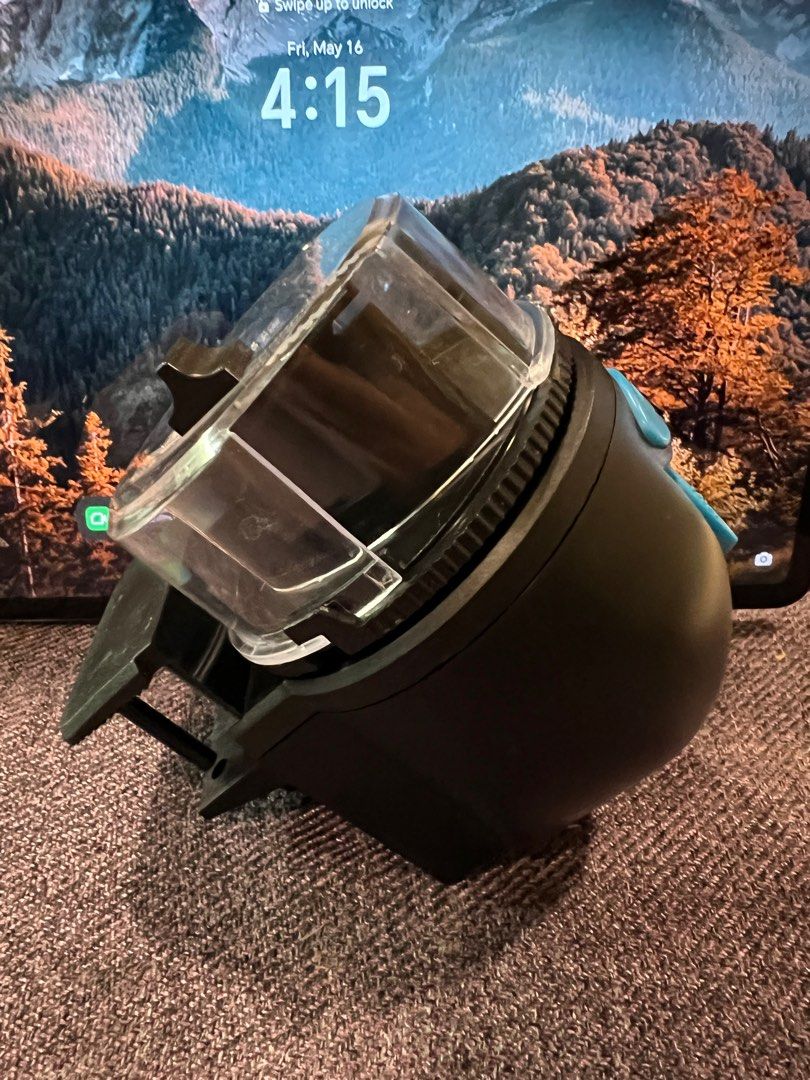 Automatic fish feeder 12/24 hours (Category: Homes & Other Pet Accessories) located in Makati City. Submitted by affordableeleganceemporium (Listing ID 1369394913, Image 1). Description: Style Automatic Fish Feeder (12/24‑Hour Programmable) Keep your aquarium’s ecosystem thriving and your fish comfortably fed—even when you’re away—with this Vintage-Style Automatic Fish Feeder. Combining retro charm with modern reliability, it offers flexible sche