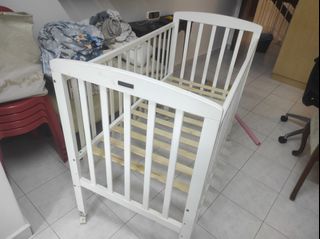 (Category: ) located in . Submitted by mini8911 (Listing ID 1369401572, Image 1). Description: .
