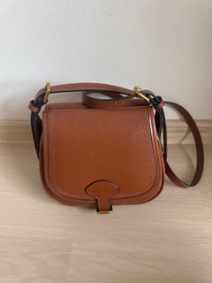 (Category: ) located in . Submitted by shoppinqueen2 (Listing ID 1369408718, Image 1). Description: .