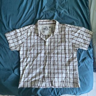 (Category: ) located in . Submitted by help_lah_y_liddat (Listing ID 1369375266, Image 1). Description: .