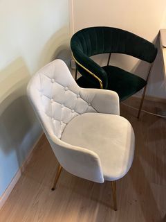 (Category: ) located in . Submitted by buffettsay86277 (Listing ID 1369407859, Image 1). Description: .