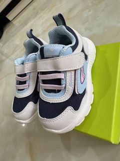 （分類：）位於 。 由 nicoletam666 提交（商品編號 1341862106，圖片 1）。簡介： 。