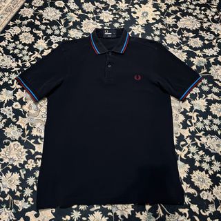 (Category: ) located in . Submitted by izzuthriftstore (Listing ID 1369433820, Image 1). Description: .