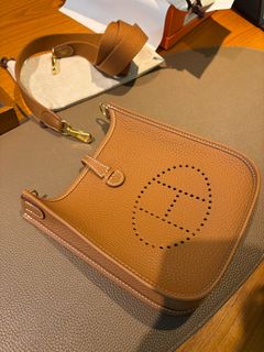 （分類：）位於 。 由 joyceyeung413 提交（商品編號 1369339259，圖片 1）。簡介： 。