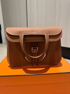 （分類：）位於 。 由 joliejoliet 提交（商品編號 1369488862，圖片 1）。簡介： 。