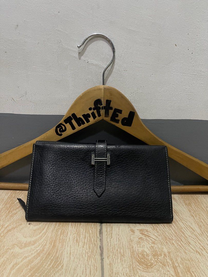 Hermes Paris Long wallet (Category: Luxury Bags & Wallets) located in Makati City. Submitted by ThriftedGoods (Listing ID 1369447672, Image 1). Description: Feel free to ask for more detailed photos In good condition Minimal scratches as see on pics Length-4 Width-8.