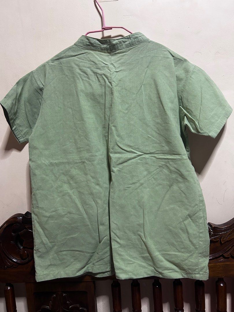HTP Chinese Collar Top for Kids (Category: Babies & Kids Fashion) located in Marikina City. Submitted by theapot628 (Listing ID 1369371845, Image 2). Description: Sage Green 10T.