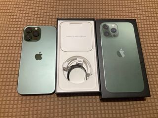 iPhone 13 Pro Max (Alpine Green)