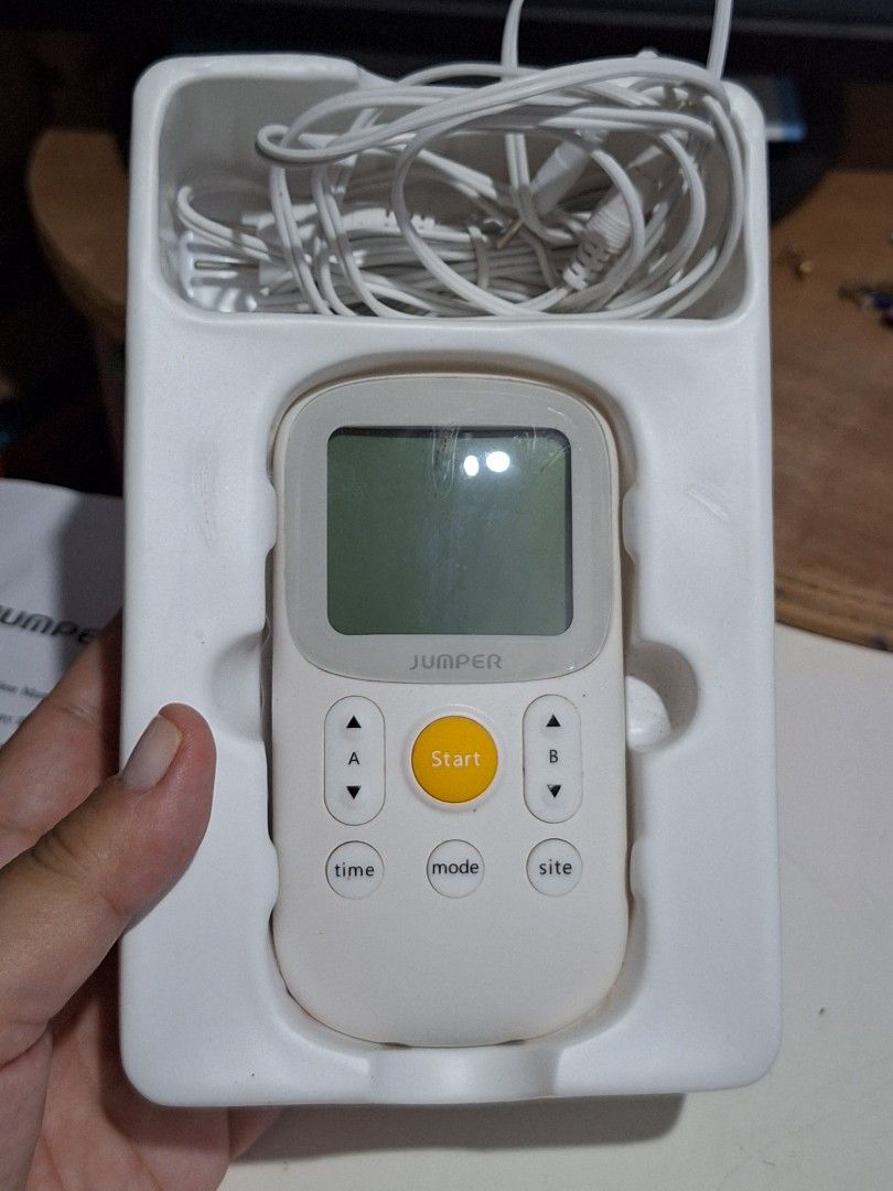 Jumper Pain Therapy Device (Category: Massage Devices) located in Cavite. Submitted by vonski1980 (Listing ID 1369399121, Image 2). Description: This was gifted to me. Tried it once but didnt like it. This retails for Php 1700.