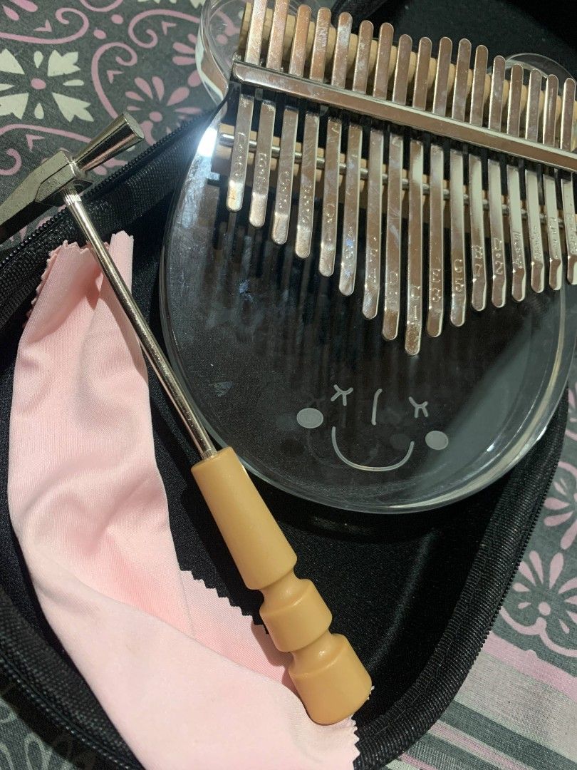 Kalimba (Category: Musical Instruments) located in Rizal. Submitted by pcesspscl145 (Listing ID 1369445032, Image 3). Description: Glass free - tuning hammer | case | cleaning cloth J&T Gcash Payment.