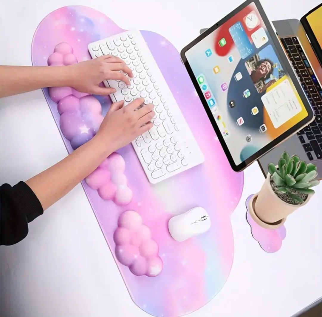 Large 4pcs Cloud Mouse Pad Set (Category: Mouse & Mousepads) located in Caloocan City. Submitted by thestylishera (Listing ID 1369349540, Image 2). Description: BRAND NEW 4pcs Cloud Mouse Pad Set, Large Mouse Pad, Keyboard Wrist Guard, Wrist Rest Mouse Pad, and Coaster Set, Ergonomic Computer Desk Wrist Guard, for Home/Office/Game.