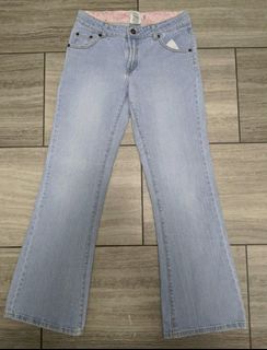 (Category: ) located in . Submitted by thriftby_aa (Listing ID 1368248863, Image 1). Description: .