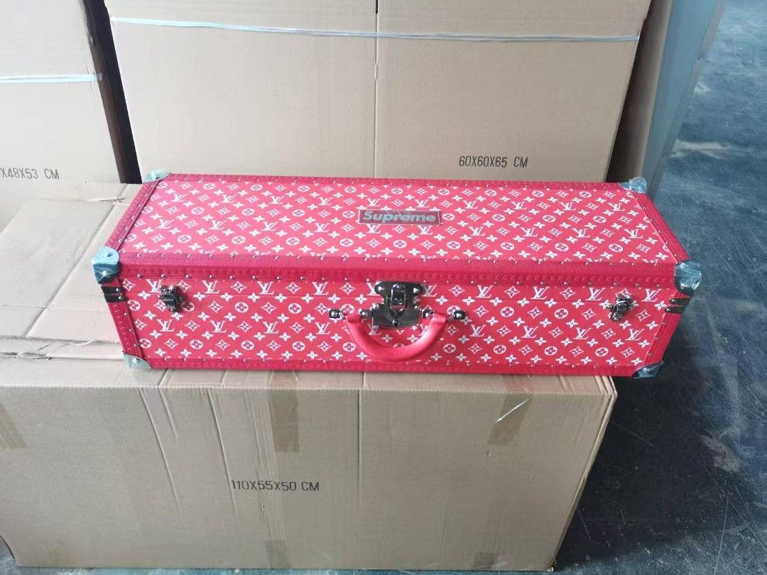 Skate Supreme Louis Vuitton Chest Supreme Louis Vuitton Skateboard