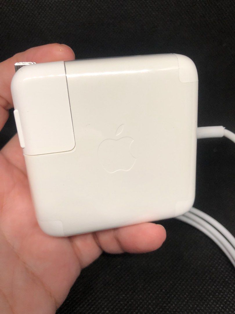 Magsafe 2 T type 45Watts for Macbook Charger (Category: Chargers) located in Pasig City. Submitted by lailahbeauty (Listing ID 1369455672, Image 2). Description: For sale onhand Magsafe 2 T type 45watts Original charger for Macbook. For more details you can contact me directly for fast transaction. Buy now! More stocks available….new arrival!.