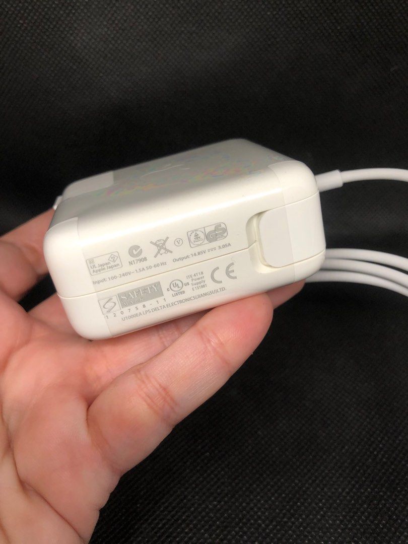 Magsafe 2 T type 45Watts for Macbook Charger (Category: Chargers) located in Pasig City. Submitted by lailahbeauty (Listing ID 1369455672, Image 3). Description: For sale onhand Magsafe 2 T type 45watts Original charger for Macbook. For more details you can contact me directly for fast transaction. Buy now! More stocks available….new arrival!.