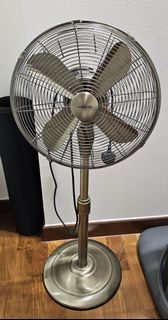 (Category: ) located in . Submitted by barcon (Listing ID 1369322715, Image 1). Description: .