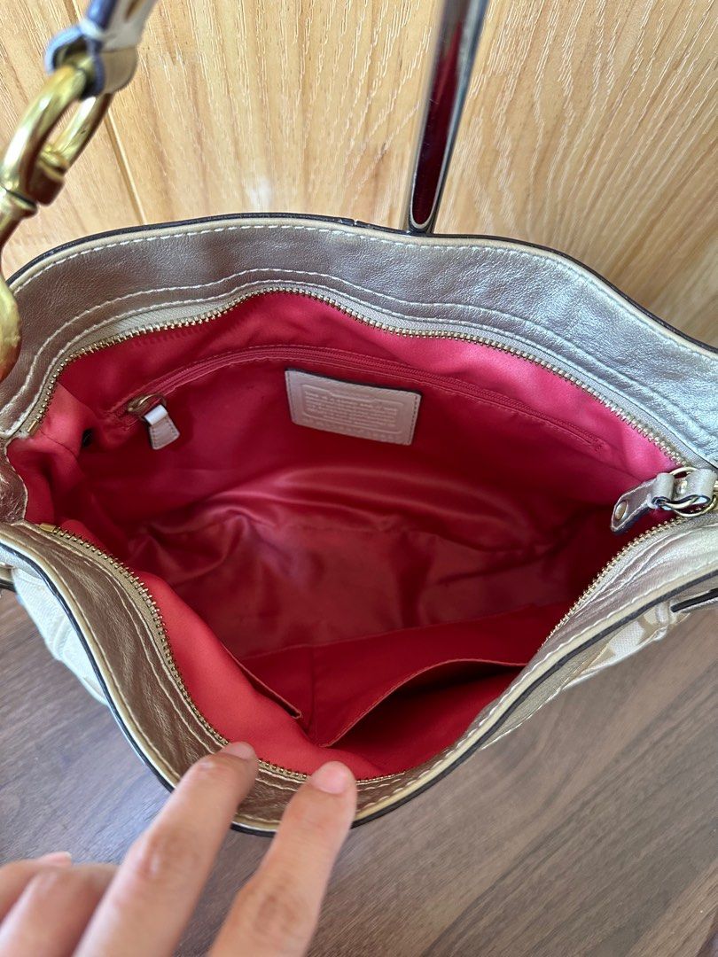 Original Coach Bag - Shoulder Bag in Gold (Category: Shoulder Bags) located in Manila. Submitted by hellokittyclosettt (Listing ID 1369357062, Image 3). Description: Original Coach Bag (Shoulder Bag) in Gold color. Ideal / YKK ZIPPER. Please send me a message if you are interested. Come with FREE TWILLIES, MINI LABUBU CHARM, and a paper bag..
