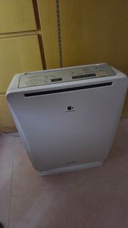 （分類：）位於 。 由 longmantsang 提交（商品編號 1369358282，圖片 1）。簡介： 。