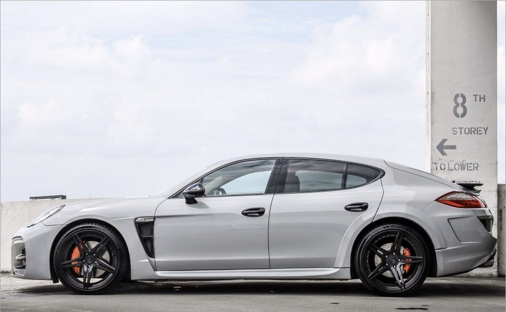 Porsche Panamera 4 Edition PDK 3.6 (A) (Category: Used Cars) located in Singapore. Submitted by starlordwinkle (Listing ID 1366826903, Image 2). Description: Upgraded WALD Bodykit. New infotainment system. All wear and tear done up with receipts. Including Fuel Pump, battery and front axle differential. 1 year warranty for fuel pump and front axle.