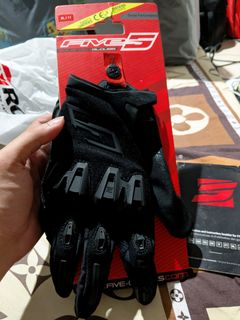 (Kategori: ) berada di . Dikirim oleh choelloen (ID iklan 1369437615, Gambar 1). Deskripsi: .