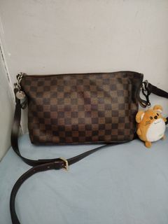 (Kategori: ) berada di . Dikirim oleh beltazia_brandedimport (ID iklan 1369343628, Gambar 1). Deskripsi: .