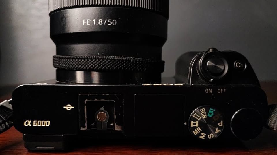 Sony A6000 + Sony 50mm fe 1.8 (Category: Cameras) located in Taguig. Submitted by _eniw (Listing ID 1369391431, Image 1). Description: Sony A6000 + Sony 50mm fe 1.8 Issue: Darkspot on viewfinder Condition: - Secondhand, still presentable - Good condition, no hidden issue - No dings or scratches on the barrel. - Clean glass. - AF and MF are 101% working No box and no other peripherals. Body and lens only. Not sold separately. What you see is what 