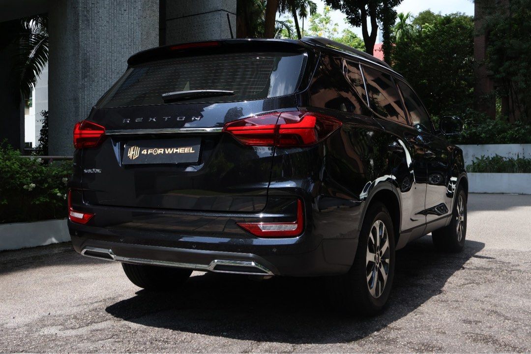 Ssangyong Rexton 2.0 7-Seater (A) (Category: Used Cars) located in Singapore. Submitted by sebastian4fw (Listing ID 1369317916, Image 3). Description: Vehicle Features 2.0-litre turbocharged lump that’s good for 222bhp and 350Nm of torque. 12sec (0-100km /hr) Accessories Sun-roof, 3rd row rear AC control, Front row seat heating/cooling system, apple car play compatible rear camera display for parking and rear view. Description Fantastic family 7-