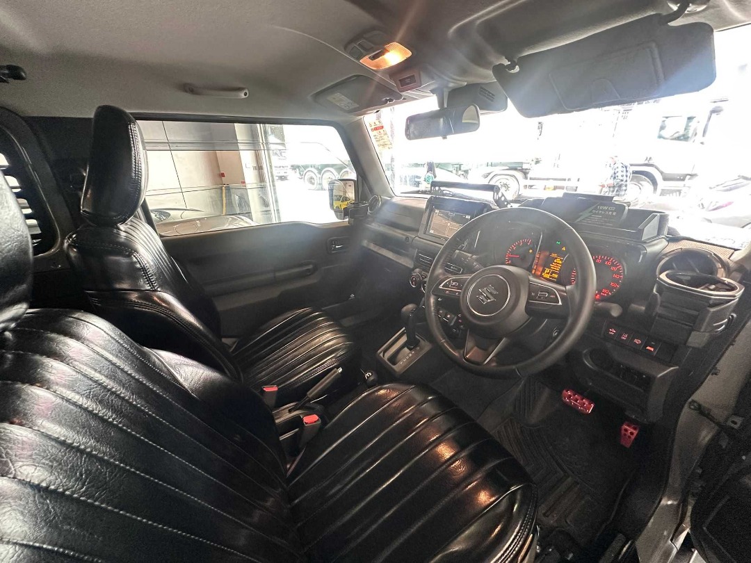 Suzuki Jimny JB74W Auto62863172845441114
