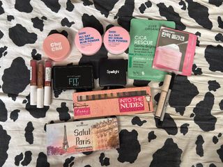(Category: ) located in . Submitted by prelovedbychee16 (Listing ID 1369332142, Image 1). Description: .