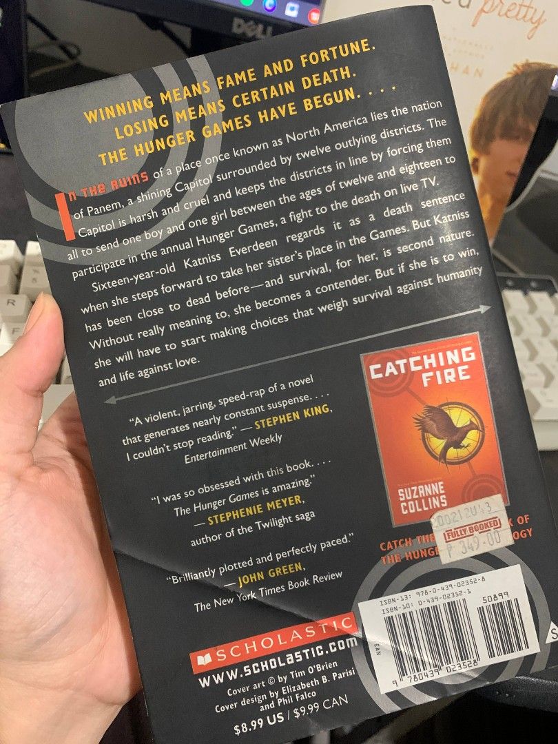The Hunger Games S1 (Category: Storybooks) located in Rizal. Submitted by pcesspscl145 (Listing ID 1369446905, Image 3). Description: 250 Authentic Copy J&T Gcash Payment.