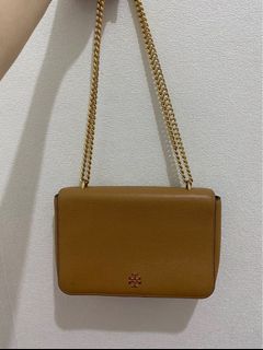 (Kategori: ) berada di . Dikirim oleh prelovedbylolaaa (ID iklan 1369471834, Gambar 1). Deskripsi: .