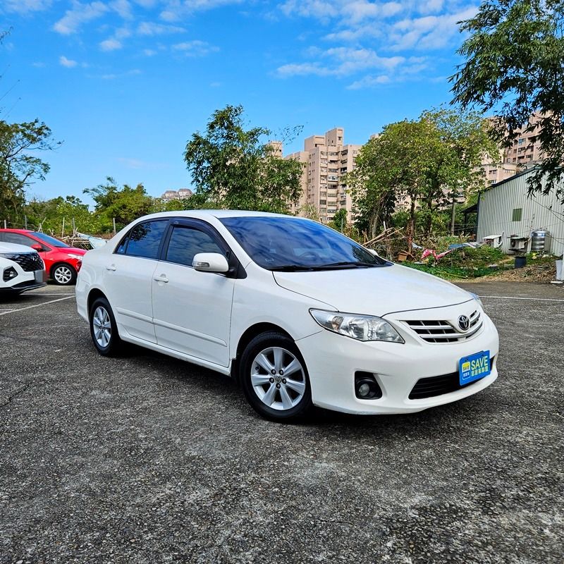 由 sunshinelar (刊登 ID 1369429630，圖片 1) 提交，位於 桃園市 (Taoyuan) 的 TOYOTA ALTIS 1.8E 原廠保養 無待修 便宜代步車 (類別：汽車出售)，說明：【2011年TOYOTA ALTIS 1.8E】 #低月付3XXX #好開好保養 ------------------------------------- TOYOTA的車子我相信大家都知道 買來代步超適合,而且也很好保養 非常適合一個家庭的代步車 而且還有第三方認證-車況沒問題 ---------------------------------------- 看車地址:桃園市中壢區環中東路402號 ------------------------------------- #有任何需求直接私訊問我最快 #有喜歡的朋友們不用害羞歡迎詢問 #TOYOTA #ALTIS 📞服務專線:0906-670-160 ✅LINE-ID: azs41234 臉書&IG搜尋🔍 #偉式車庫 。