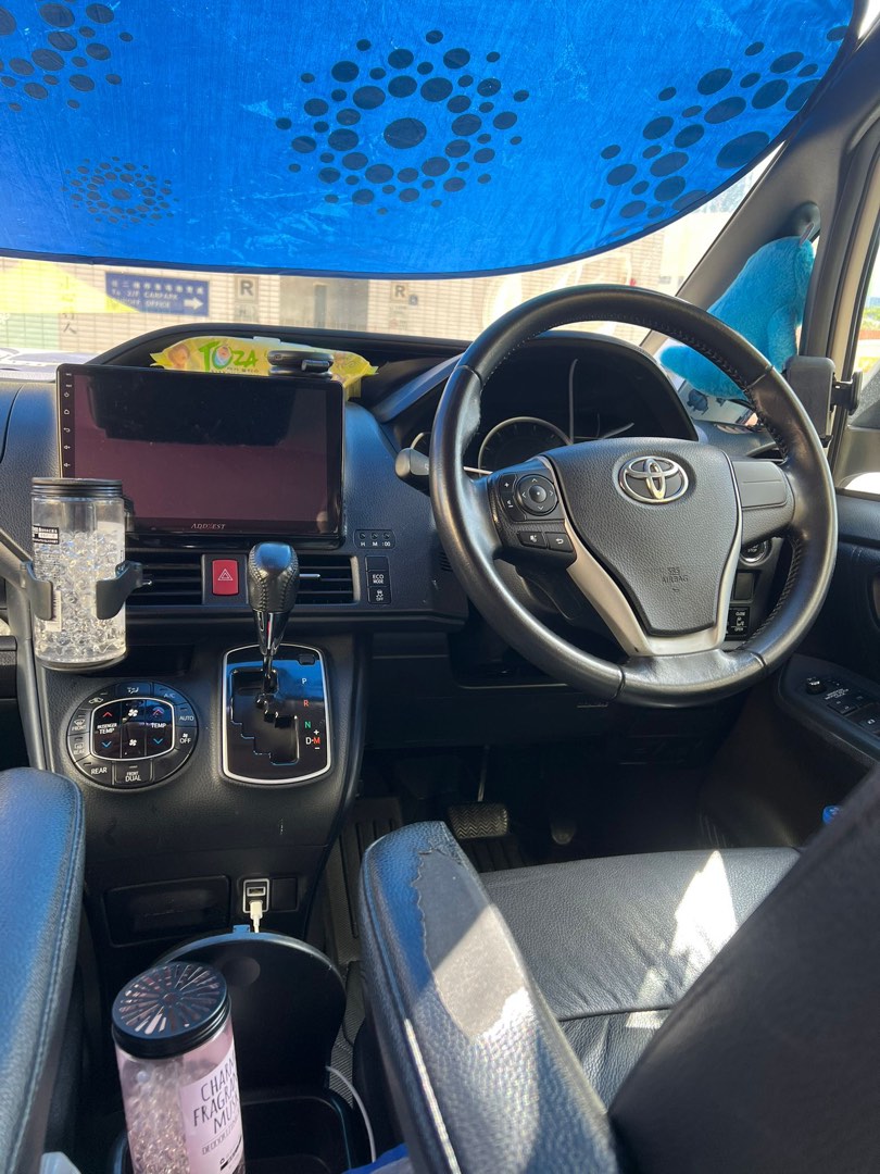 Toyota Noah 2.0 G 7-Seater (A)62863126802305111