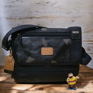 (Kategori: ) berada di . Dikirim oleh de_pooh (ID iklan 1369426666, Gambar 1). Deskripsi: .