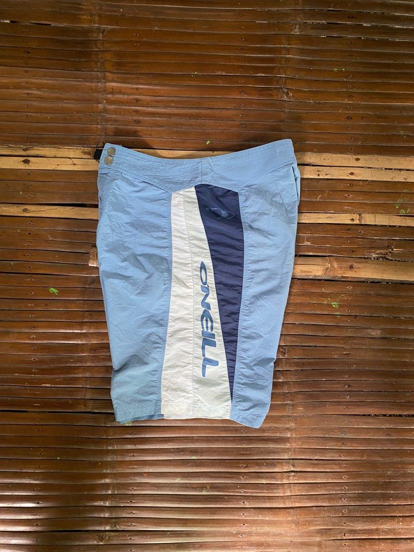 Vintage O’NEILL 1952 (Category: Swim Trunks & Board Shorts) located in Digos. Submitted by oldtuff_ (Listing ID 1369324102, Image 2). Description: waist: 32-33 length: 21 no issue color rate:9/10 Good conditon .