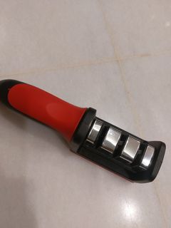 由 ara227 (刊登 ID 1369601815，圖片 1) 提交，位於 的 (類別：)，說明：。