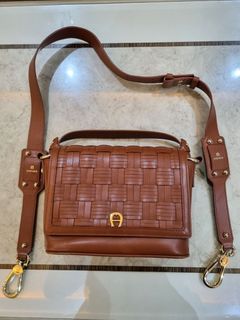 (Kategori: ) berada di . Dikirim oleh khomm (ID iklan 1369647590, Gambar 1). Deskripsi: .