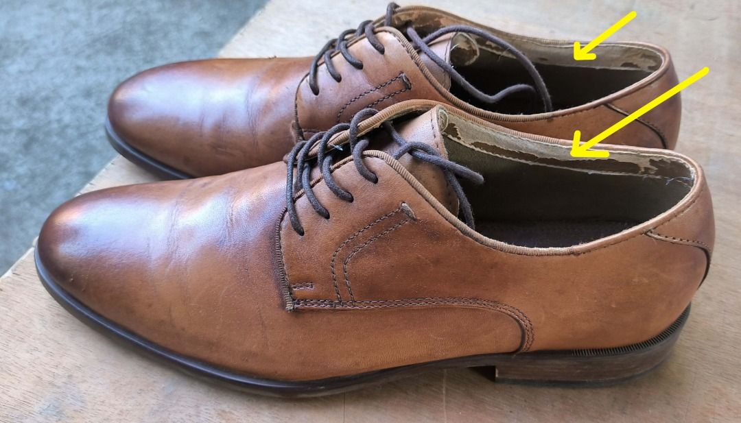 ALDO formal leather shoes 9 US (Category: Dress Shoes) located in Makati City. Submitted by ropeburn (Listing ID 1369581581, Image 2). Description: ALDO formal leather shoes 9 US with minor flaws (see attached photo).