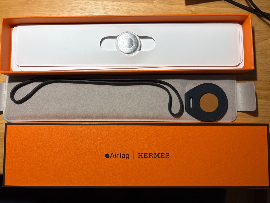 Vert Rousseau Apple AirTag Hermès（希少【HERMES】Apple
