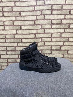 (Kategori: ) berada di . Dikirim oleh ghumabranded_authentic (ID iklan 1369629305, Gambar 1). Deskripsi: .