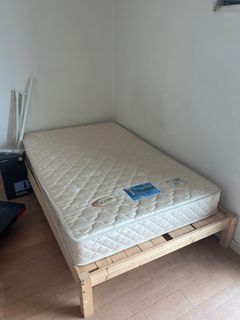 （分類：）位於 。 由 vrthk 提交（商品編號 1369508962，圖片 1）。簡介： 。
