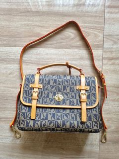 (Kategori: ) berada di . Dikirim oleh khomm (ID iklan 1369646268, Gambar 1). Deskripsi: .