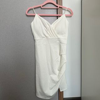 (Category: ) located in . Submitted by clothesz (Listing ID 1369569856, Image 1). Description: .