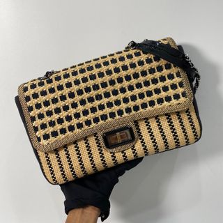 (Kategori: ) berada di . Dikirim oleh ecoring.id (ID iklan 1369605748, Gambar 1). Deskripsi: .