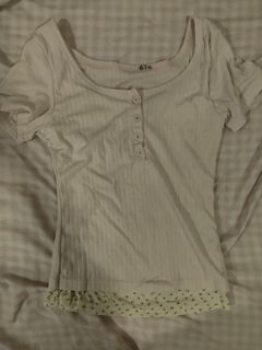 (Category: ) located in . Submitted by ashley_htl (Listing ID 1369522659, Image 1). Description: .