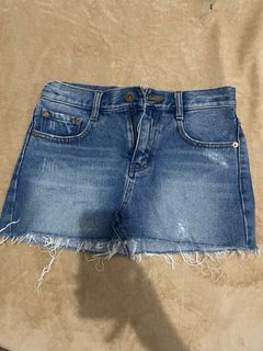 (Category: ) located in . Submitted by threadcycle.2 (Listing ID 1369627872, Image 1). Description: .