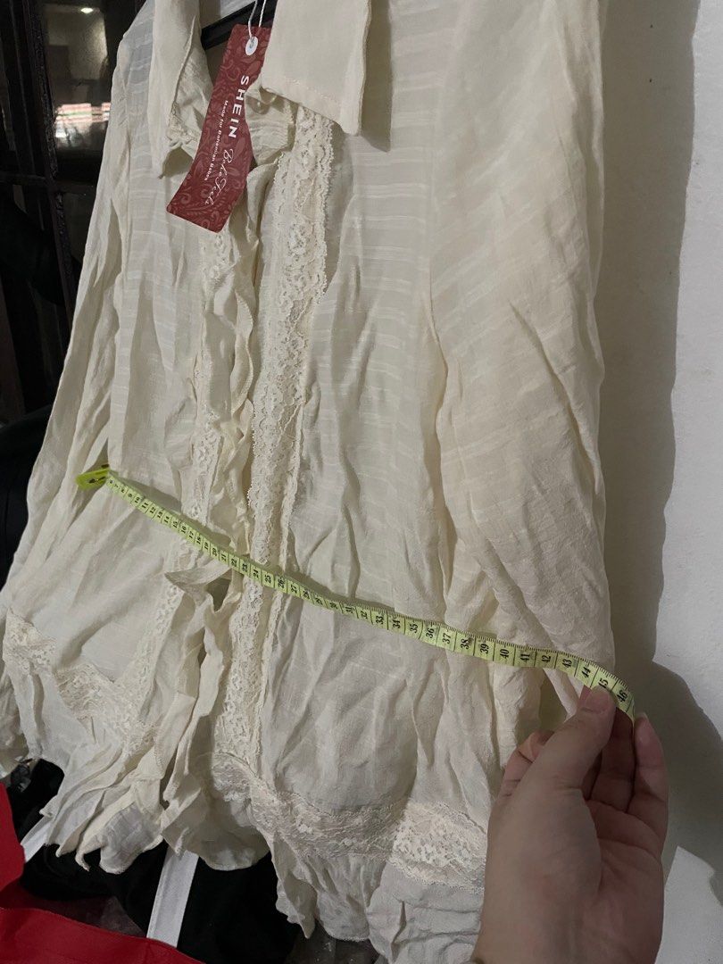 direct from 🇺🇸 - Shein size Large Boho Blouse (Category: Blouses) located in Bulacan. Submitted by wolfhards (Listing ID 1369565689, Image 3). Description: Onhand, original from the U.S. 🇺🇸 – ₱500 •Condition: brand new WYSIWYG (What you see is what you get) •RFS: Need space; I don’t use them. Padala ng kamag-anak. •Priority goes to whoever pays first if multiple buyers inquire at the same time. •NO RUSH SHIPPING: - J&T Express (except Saturda