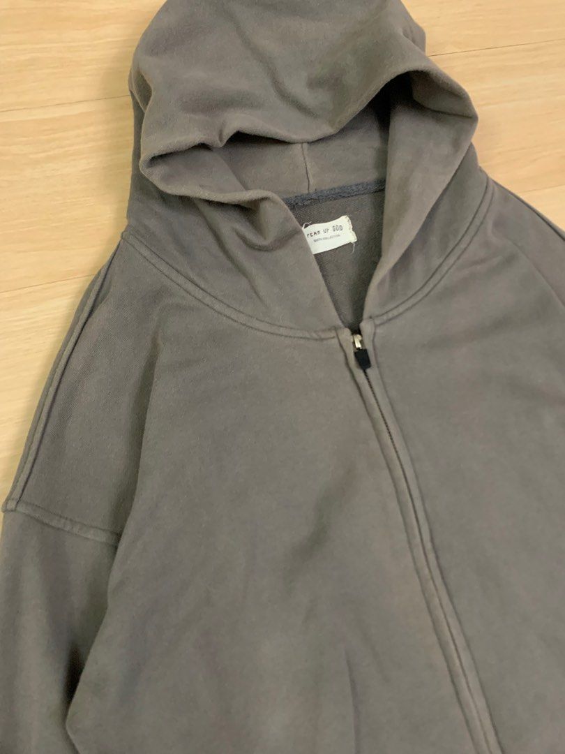 Fear of God Sixth Collection Double Zip Hoodie - Grey (Category: Coats, Jackets and Outerwear) located in Dasmarinas. Submitted by phamhannii (Listing ID 1369607402, Image 1). Description: Fear of God Sixth Collection Double Zip Hoodie - Grey Dimes (WxL): 23.5 x 27.5 inches Color Rate: 9/10 Condition Rate: 9/10 Great Condition (partially removed stitch on pocket) All items are washed and sanitized. Flexible payment options. Pm me for inquiries🙂 