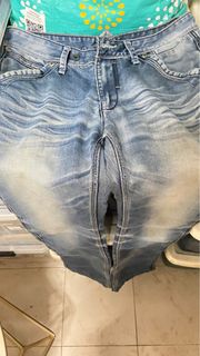 (Category: ) located in . Submitted by marklou1985 (Listing ID 1369499294, Image 1). Description: .