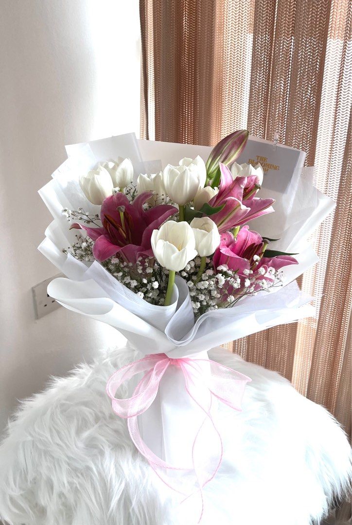 ❤️Flower Bouquet - tulips and lilies (Category: Announcements) located in Singapore. Submitted by theblooming.room (Listing ID 1369657358, Image 1). Description: 9 tulips, lily and baby’s breath Let the sweetness of this bouquet bring a touch of love and joy to any celebratory occasion Feel free to enquire Greeting note is complimentary Delivery fee : $10 - $15 (exclude delivery to Jurong, Sentosa , Tuas, hospitals and restricted areas) Self coll